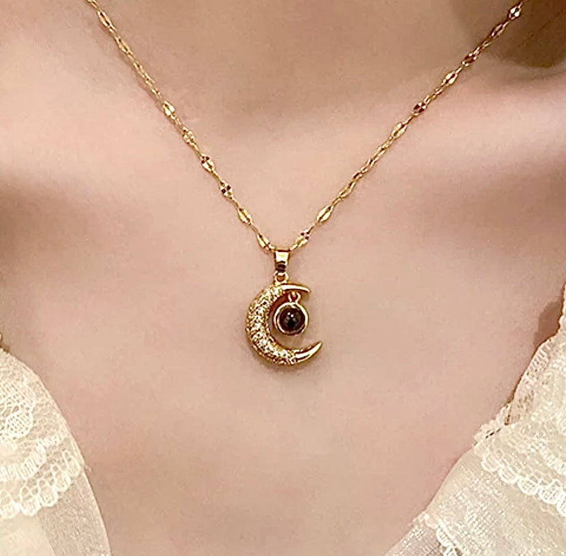 Hilal Necklace